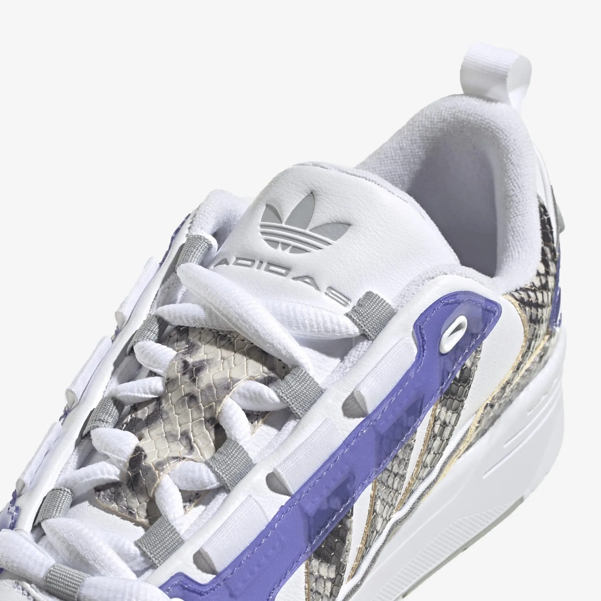 Adidas Originals | ADI2000  { WHITE/PURPLE