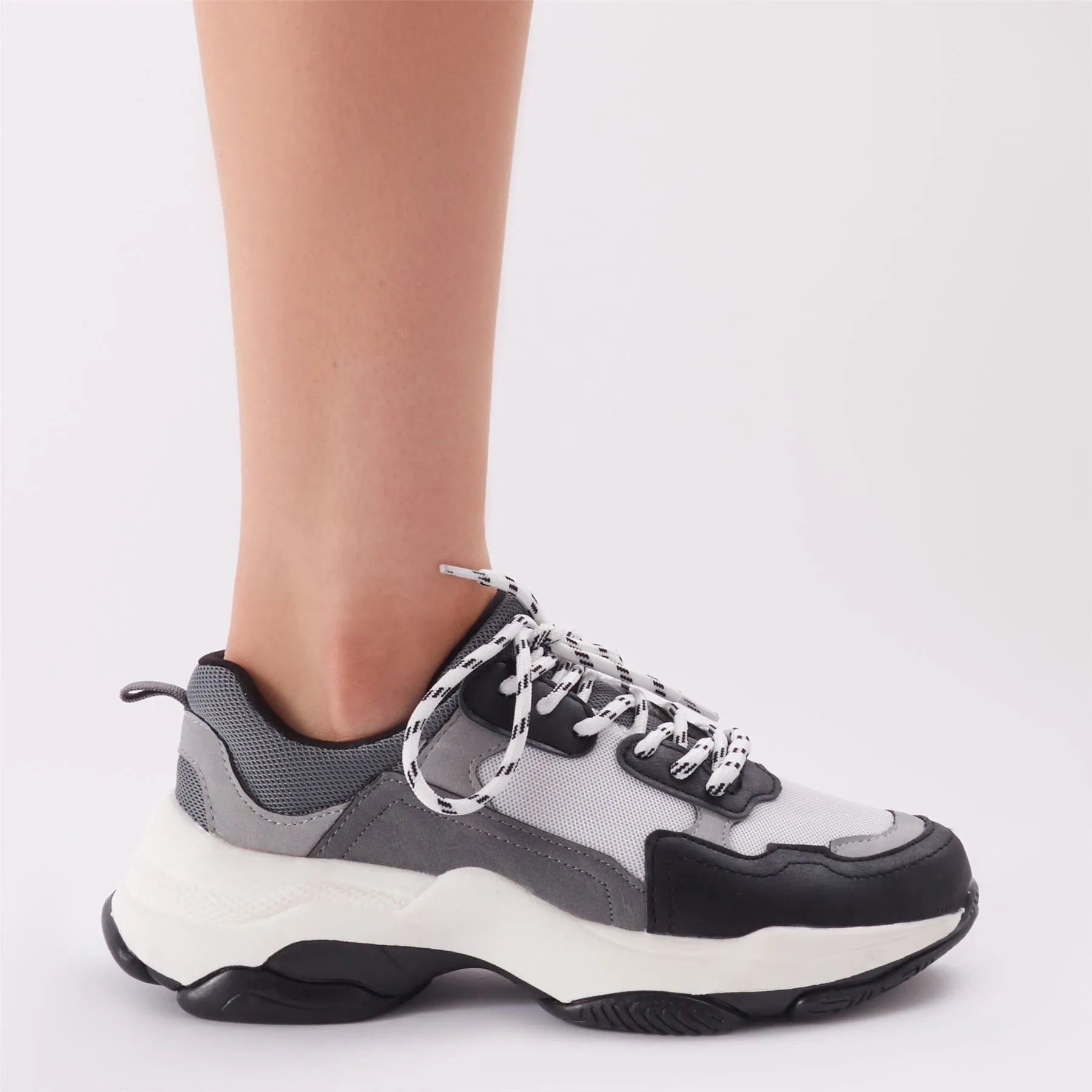 Amfo Chunky Trainers in Black & White