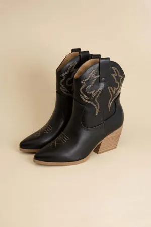 BLAZING-S Western Cowboy Boots in Black / Gray