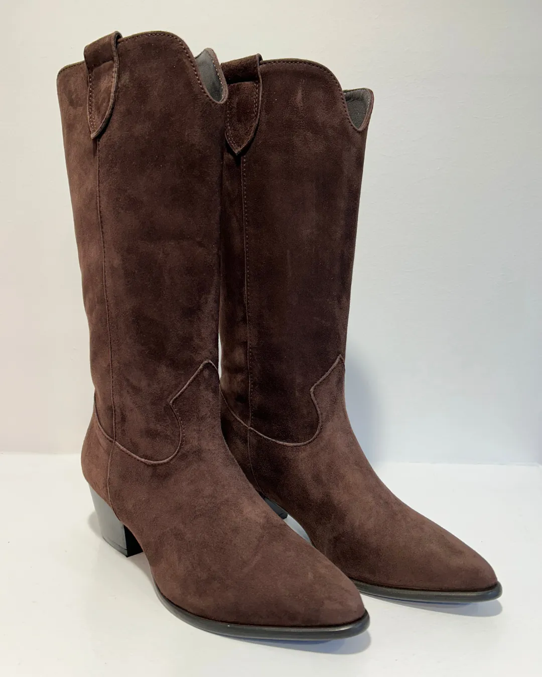 Daisy Boot Chocolate