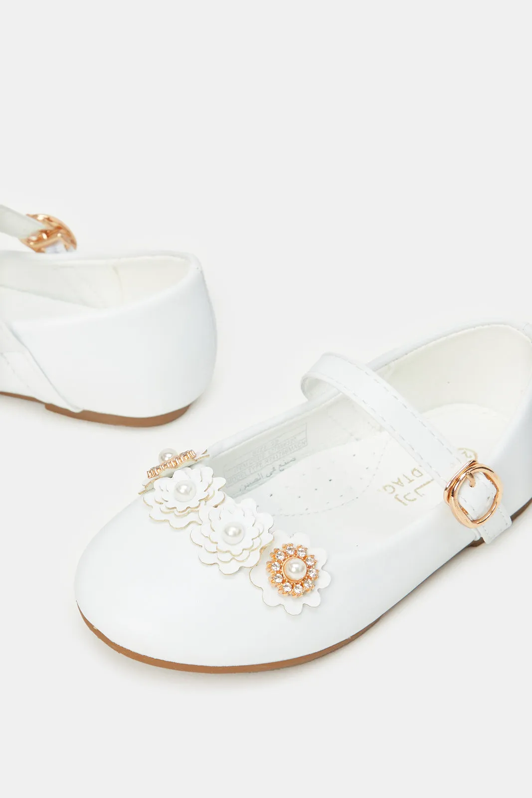 Girls White Floral Embellished Ballerina