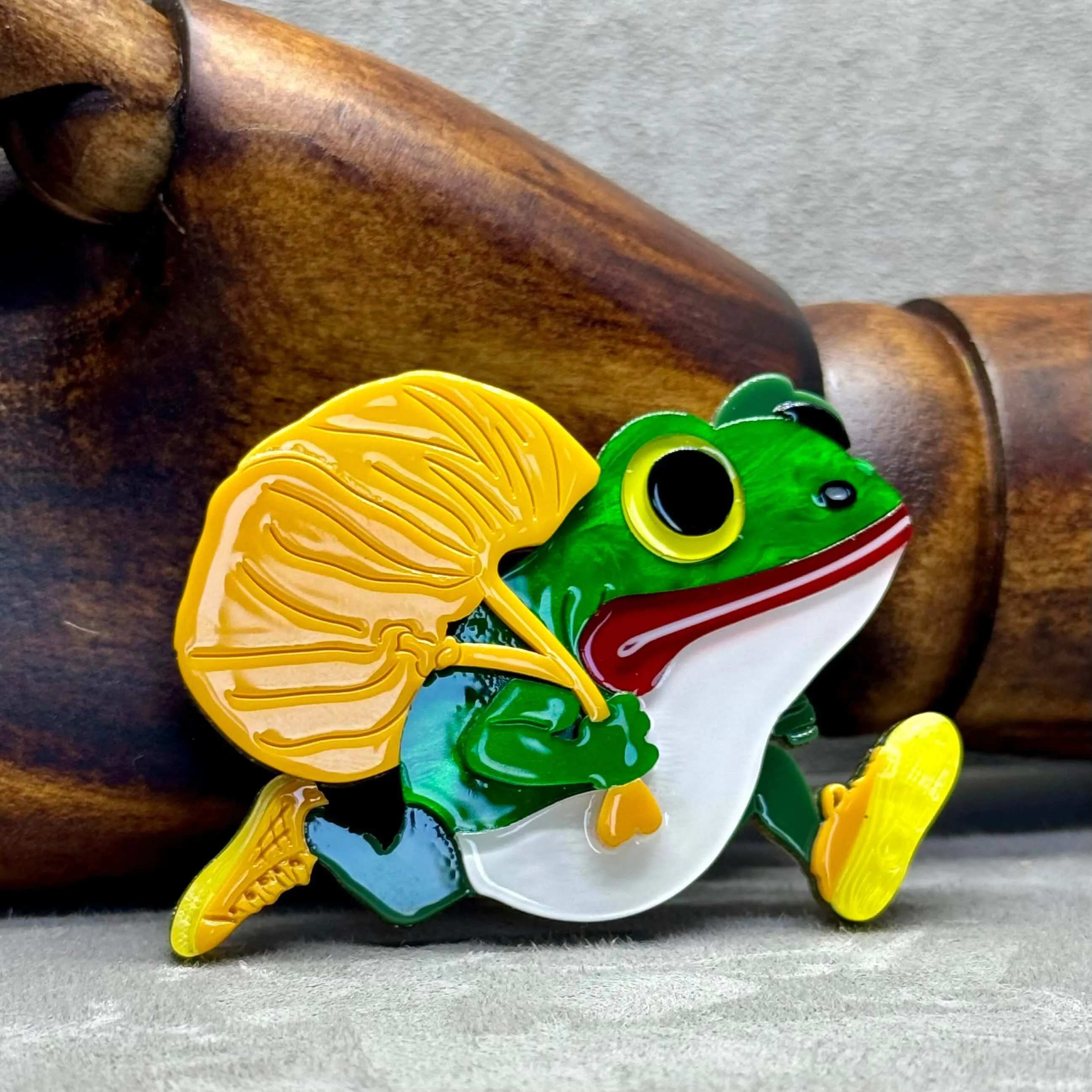 Handmade Acrylic Art Brooch - The Sprinting Frog