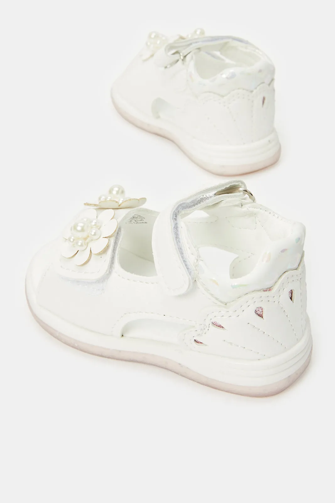 Infant Girls White Pearl Floral Sandals