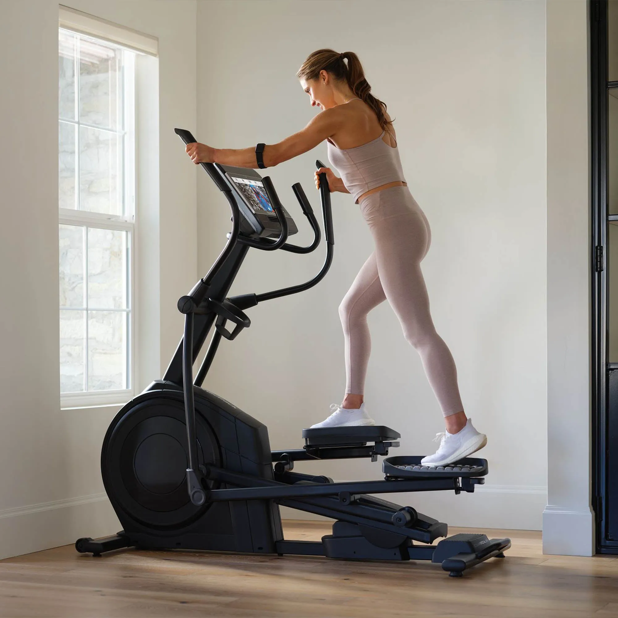 NordicTrack AirGlide 14i Elliptical Cross Trainer