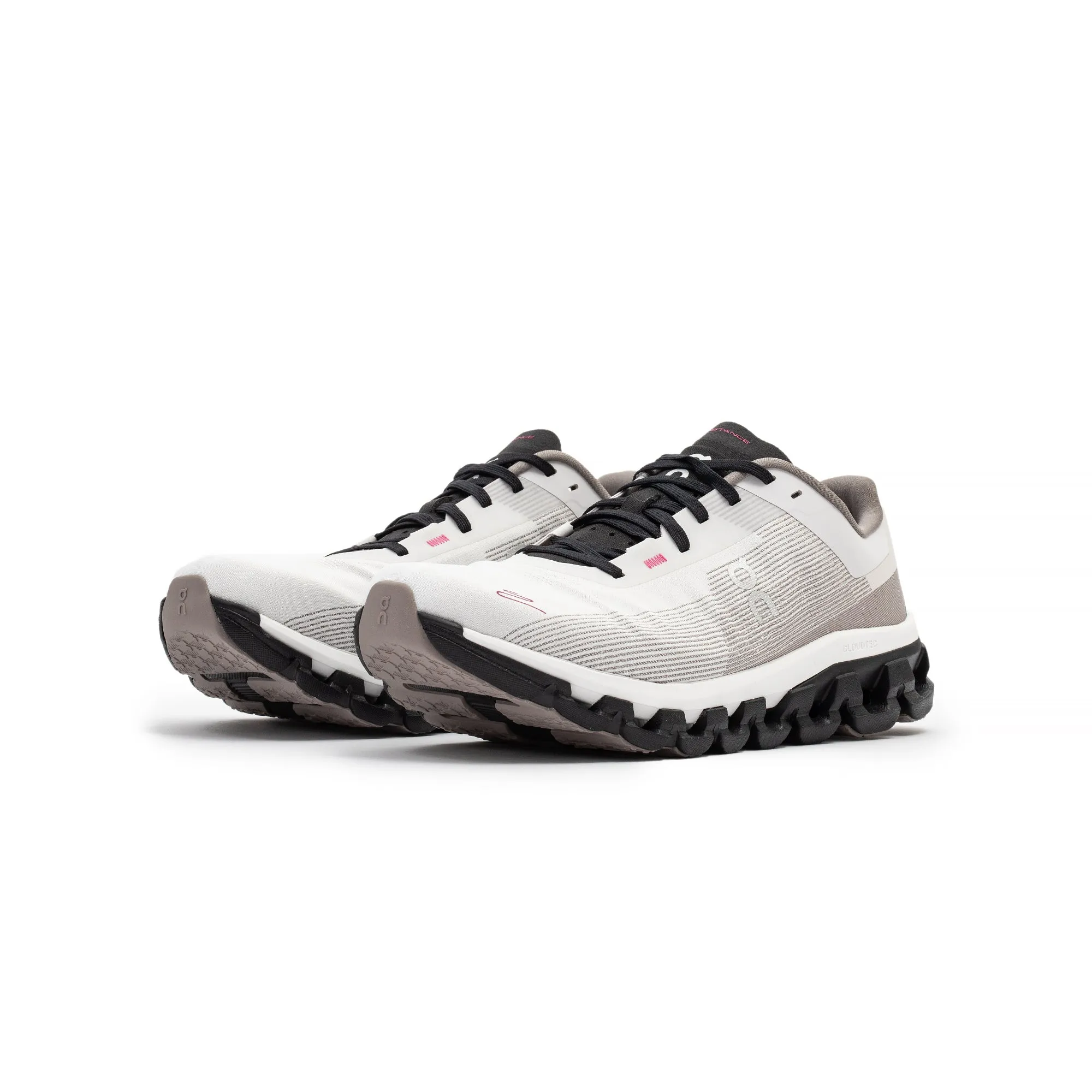 On Mens Cloudflow Distance Shoes