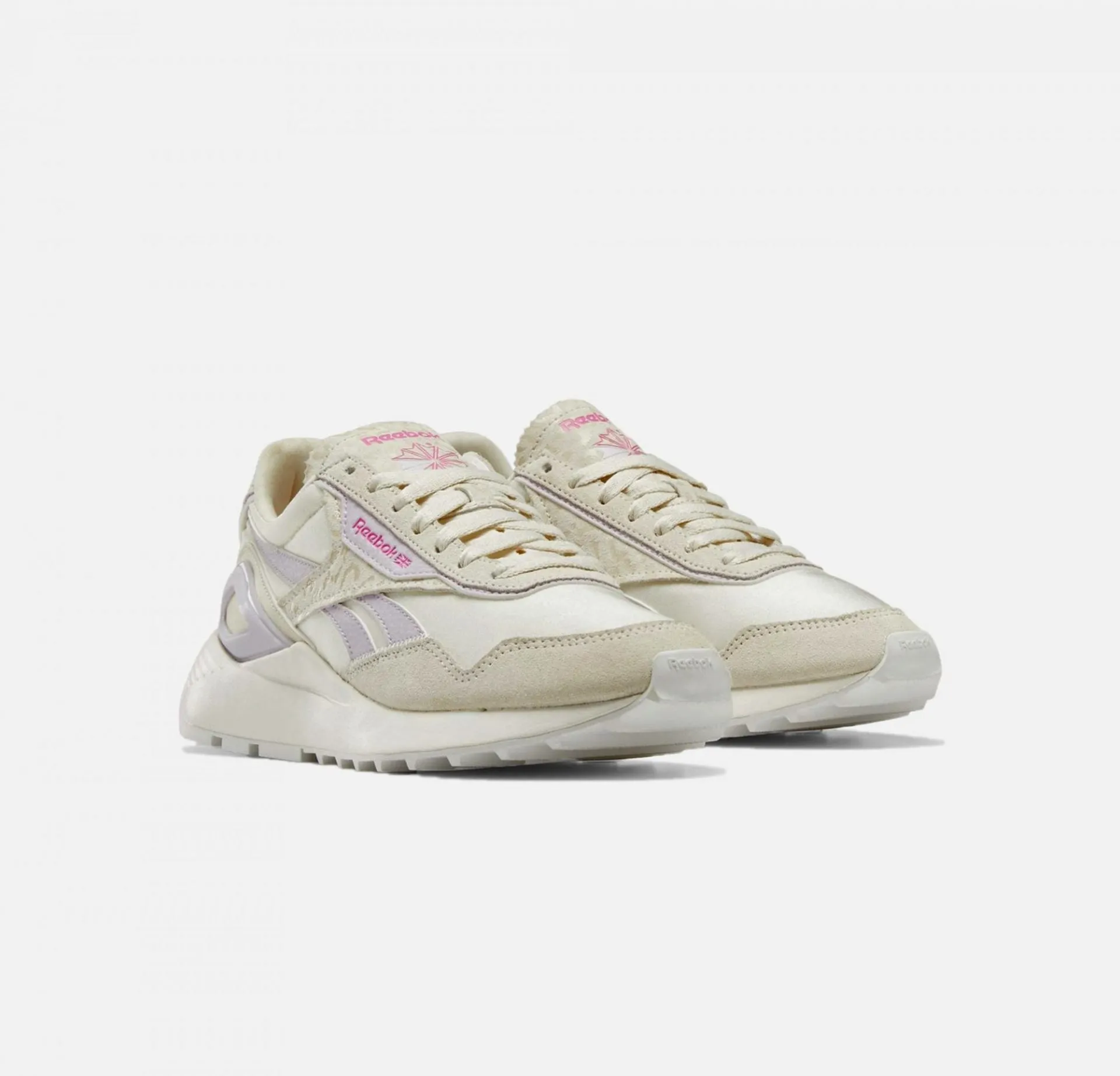 Reebok | CLASSIC LEGACY AZ  { ALBASTER / CHALK