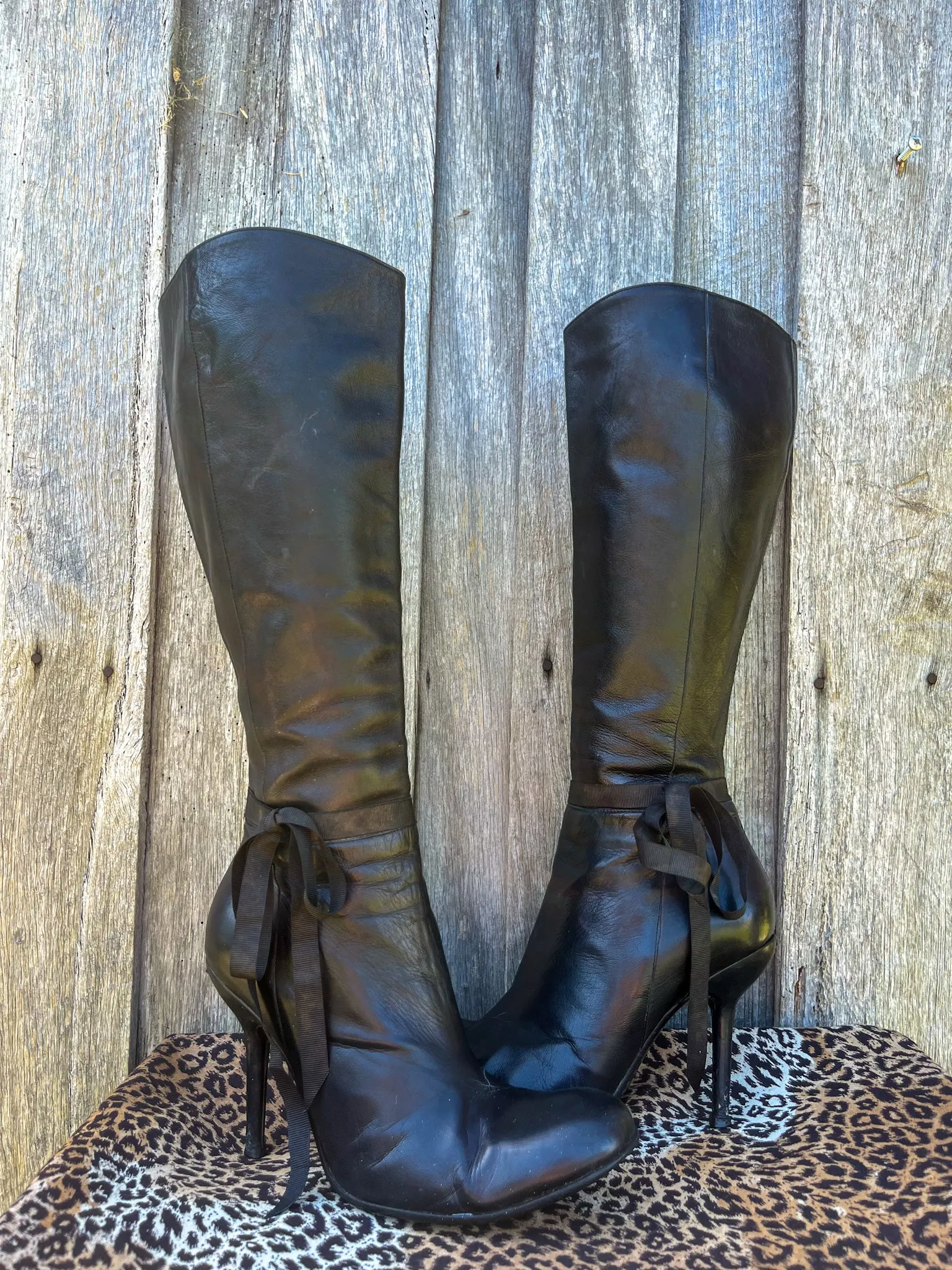 Ribbon Kitten Boots