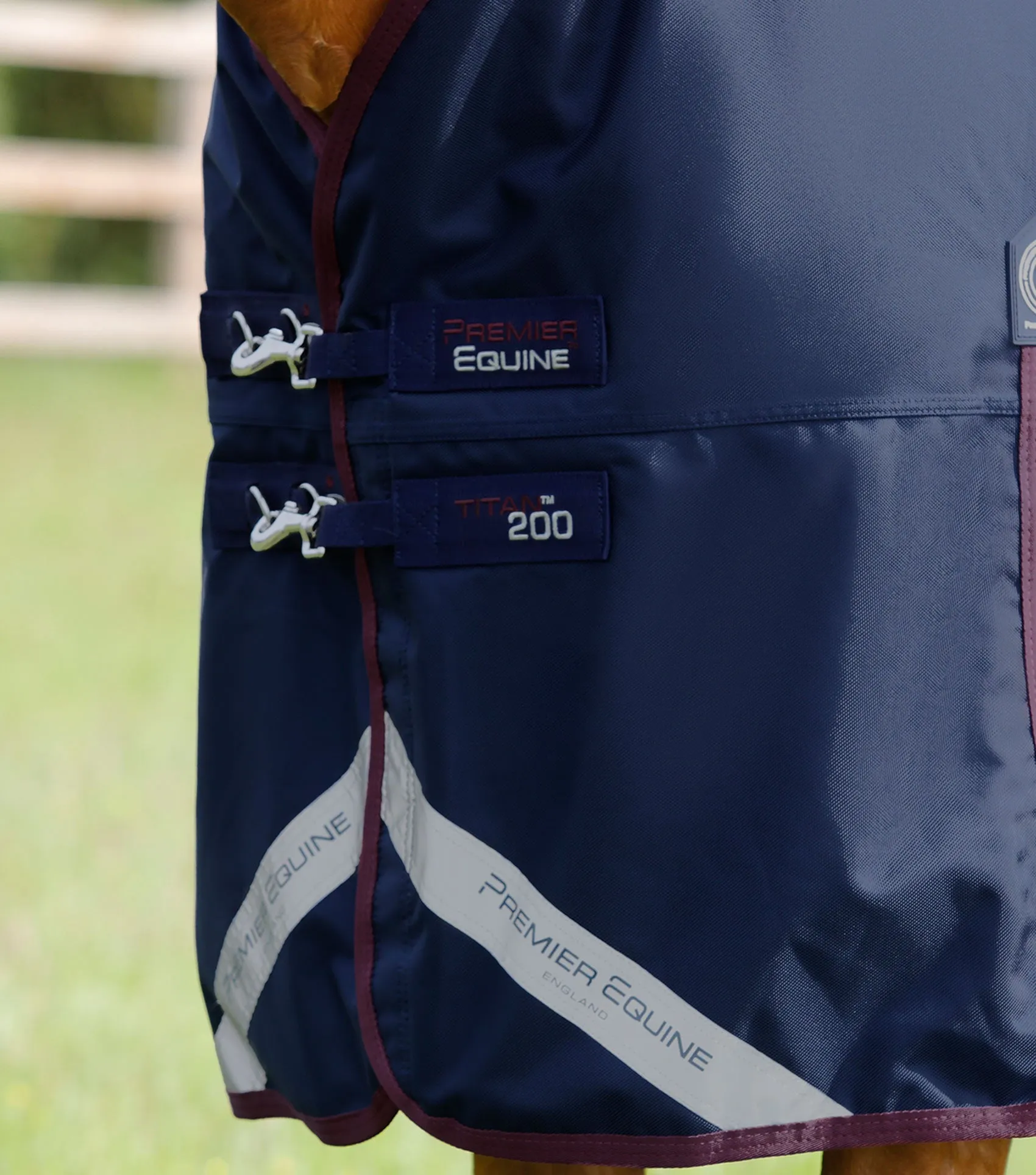 Titan 200g Original Turnout Rug Navy