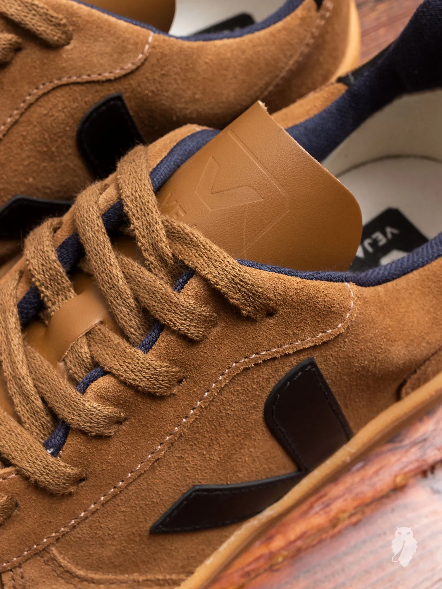 V-10 Sneaker in Brown Suede