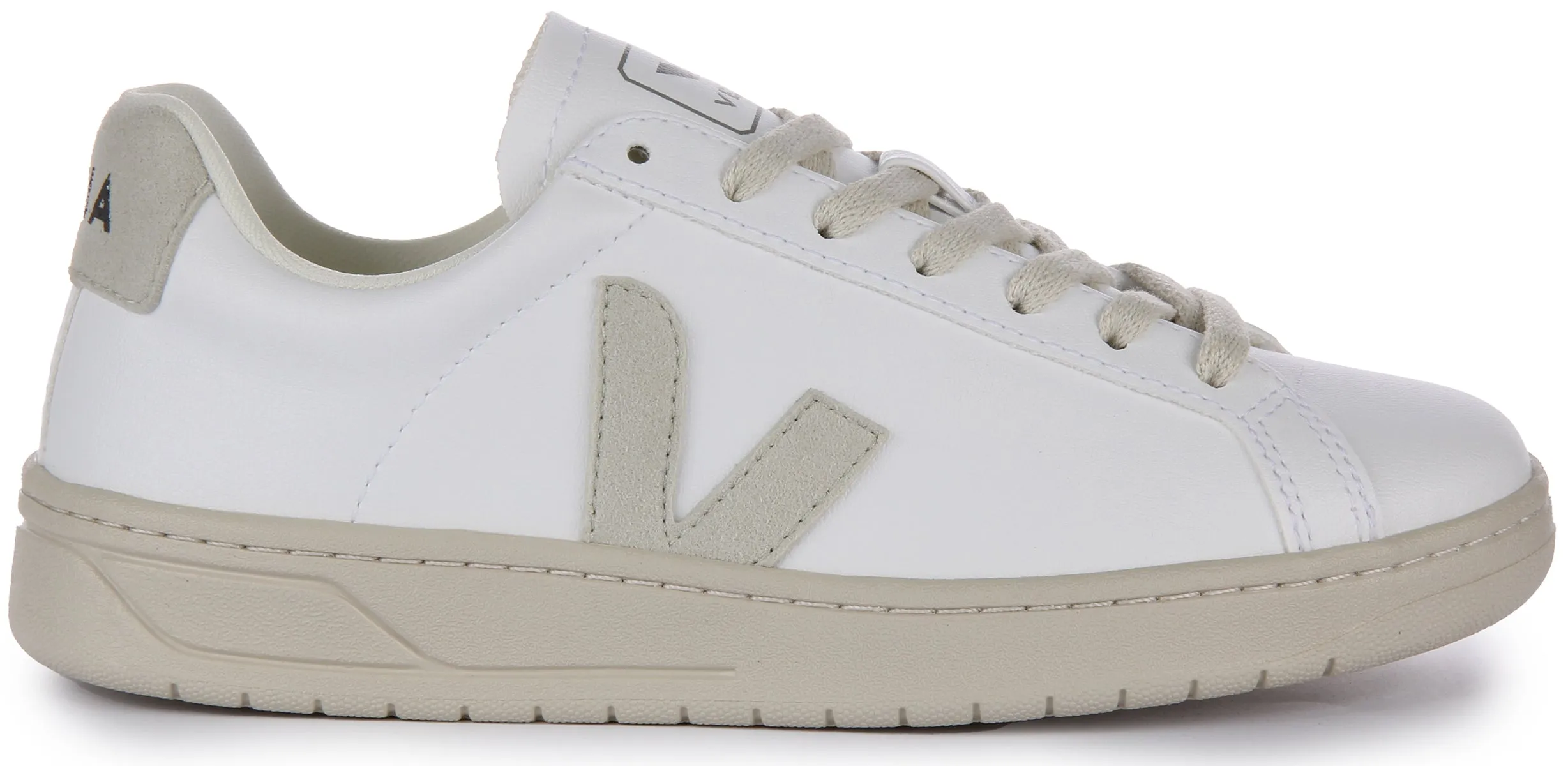 Veja Urca Cwl In White Grey For Women