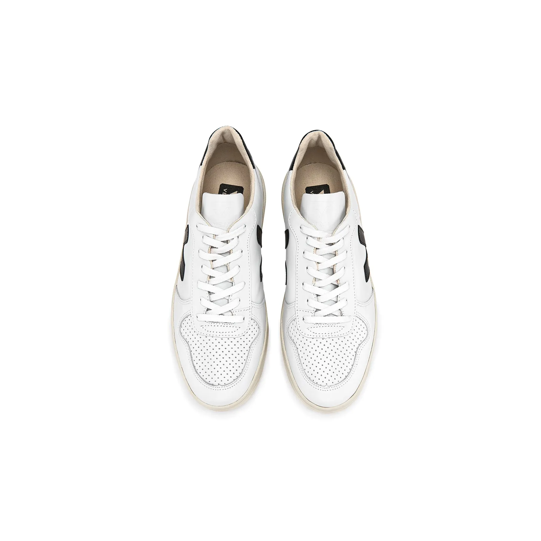 VEJA V-10 - Leather White Black