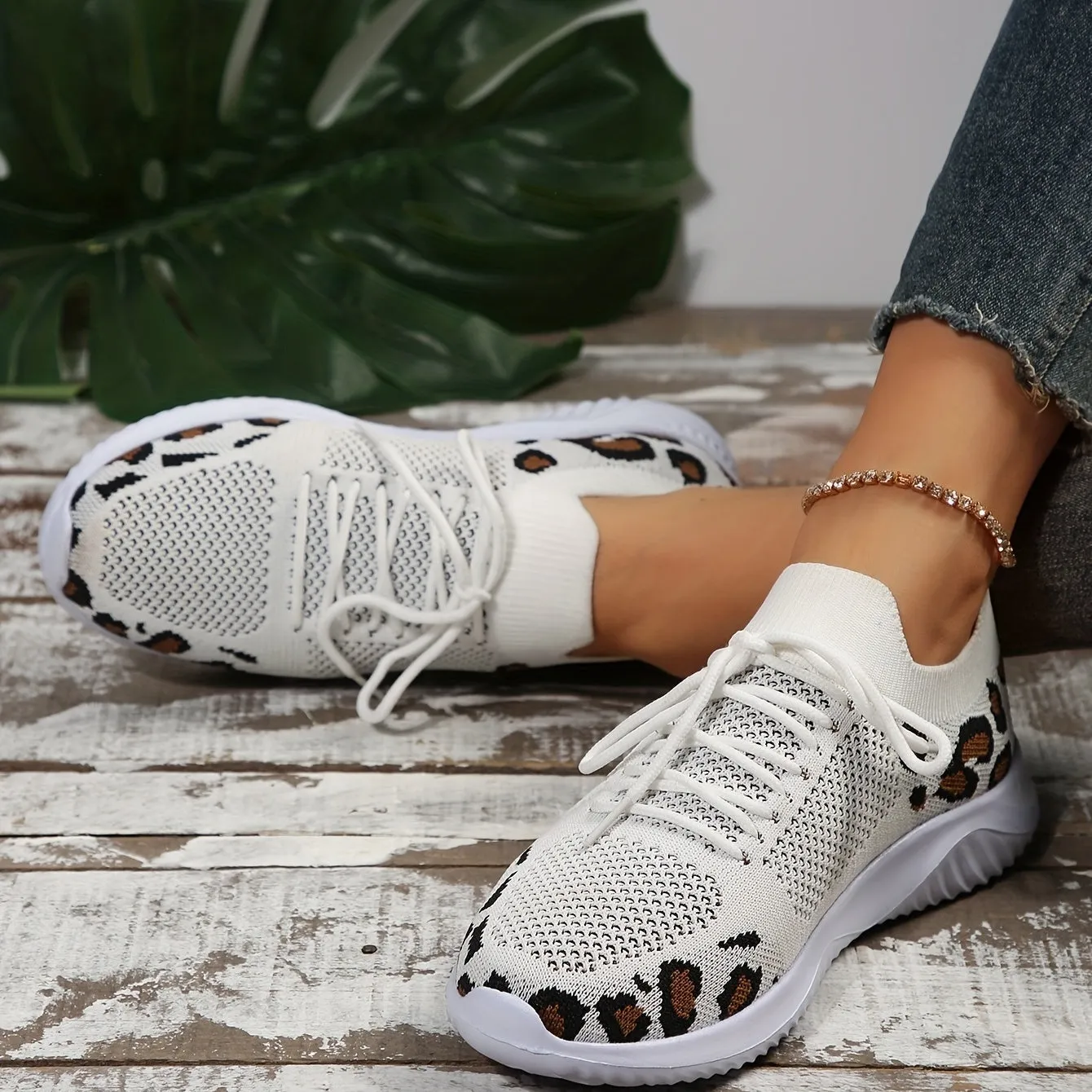 Women's Knitted Sports Shoes, Leopard Printed Low Top Running Shoes, Casual Walking Sneakers